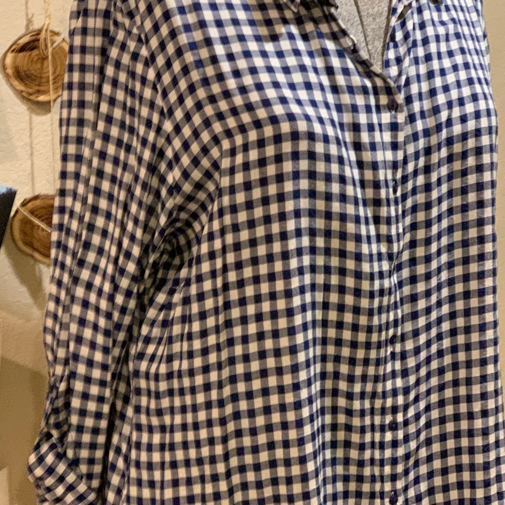 Gingham Button Up - Picture 2 of 5